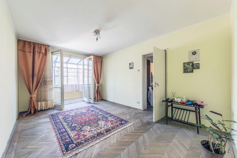 Titan mutare rapida, liber, pret garsoniera metrou Titan, urg. 2 cam.