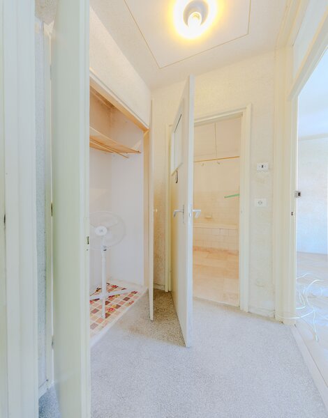 Titan mutare rapida, liber, pret garsoniera metrou Titan, urg. 2 cam.